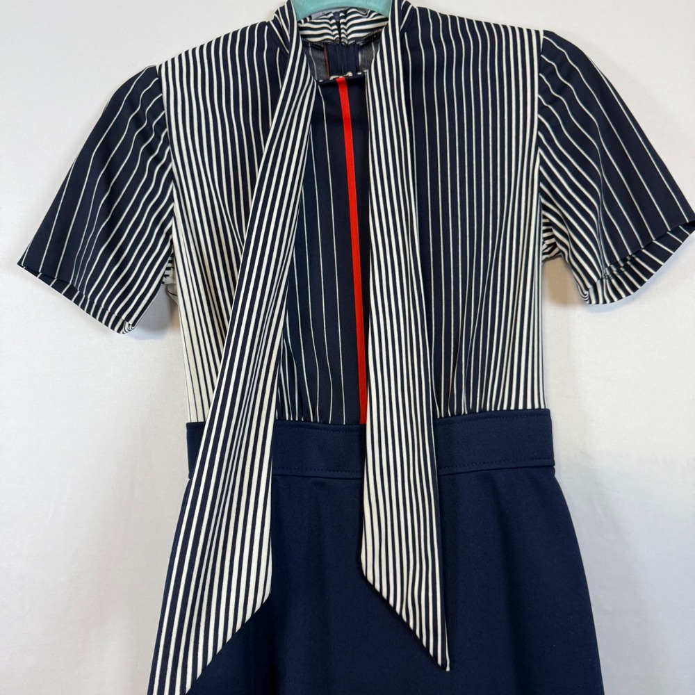 Vintage Leslie Fay Navy Blue Skirt Suit Set Striped Tie Secretary Career - Picture 8 of 16